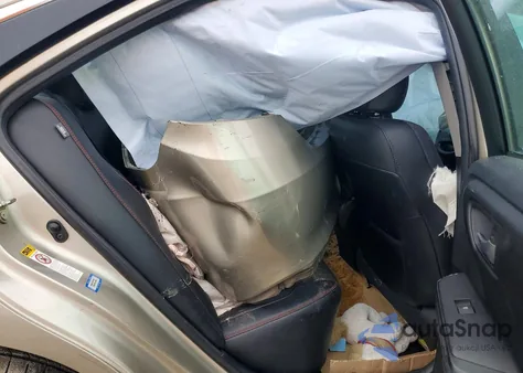 2016 Toyota Camry Le z USA, uszkodzony, nr VIN 4T1BF1FK5GU205480